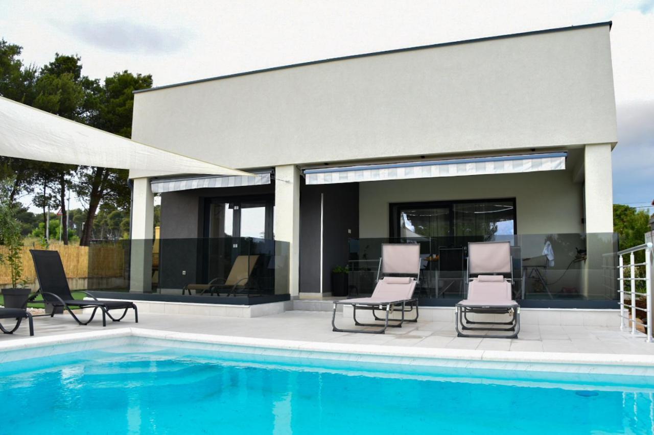 Villa Sportiva Zadar With Private Heated Pool Zewnętrze zdjęcie